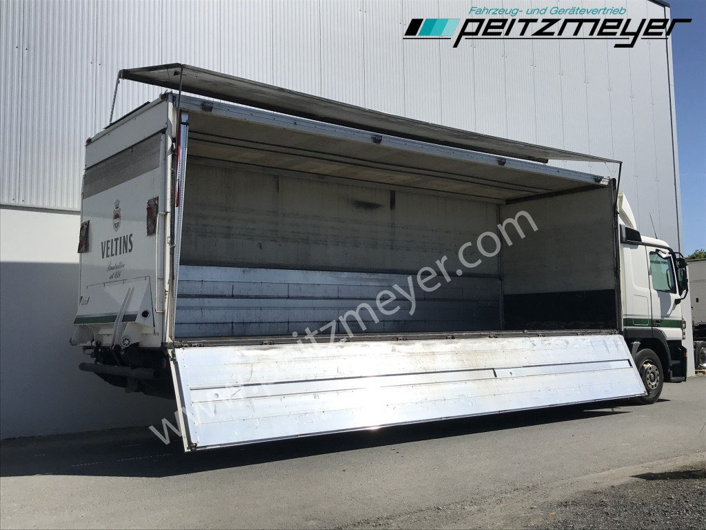 MERCEDES-BENZ Actros 2541 L Getränke + LBW, EU5, analog Tacho - Italszállító teherautó: 4 kép. MERCEDES-BENZ Actros 2541 L Getränke + LBW, EU5, analog Tacho - Italszállító teherautó: 4 kép.