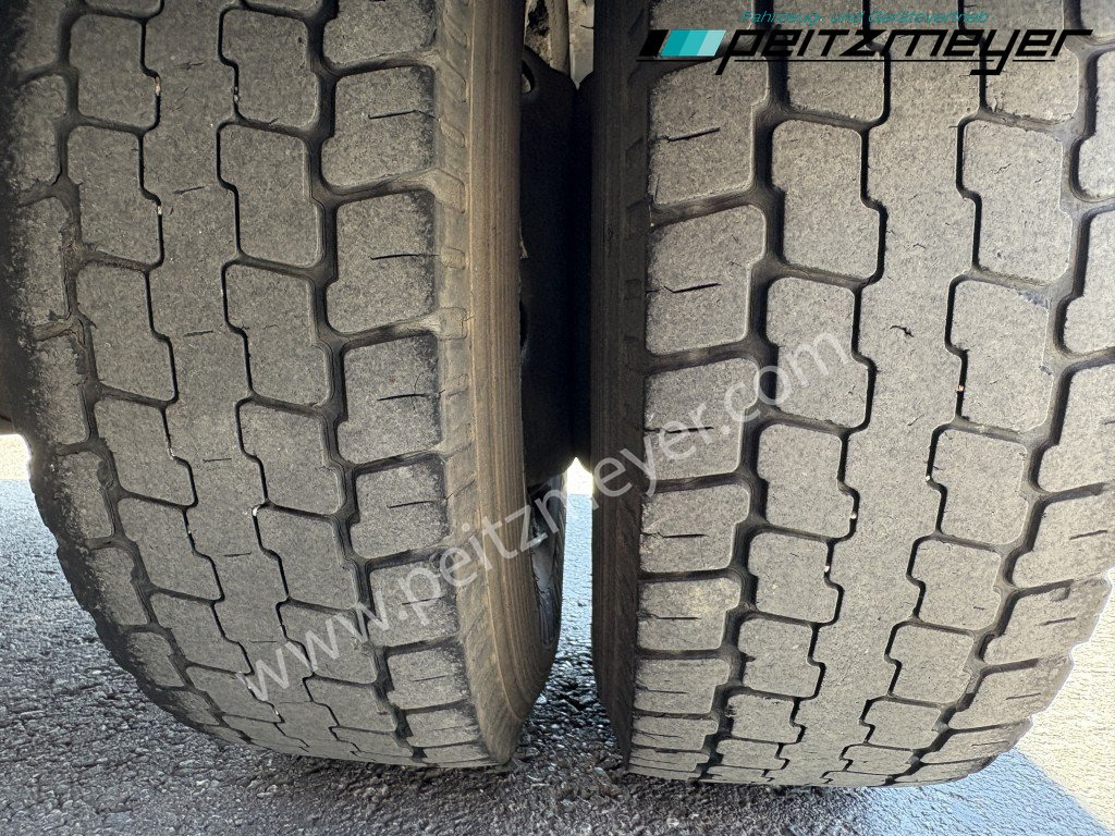 Billenőplatós teherautó MERCEDES-BENZ Atego 818 K / 918 K: 29 kép.
