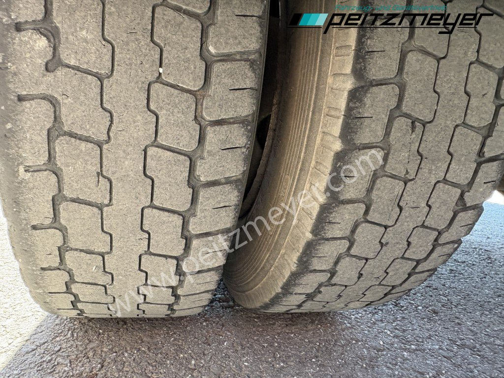 Billenőplatós teherautó MERCEDES-BENZ Atego 818 K / 918 K: 31 kép.