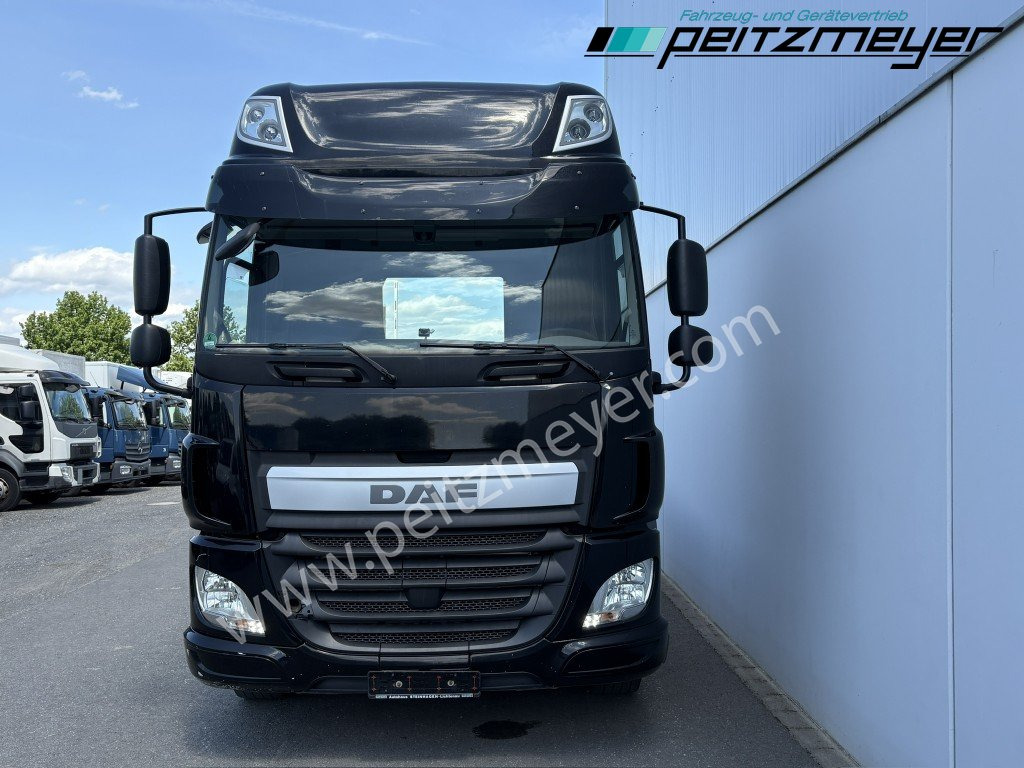 DAF TRUCKS (NL) CF 440 FL, Klima, Kipp/Schubbodenhydr. - Nyergesvontató: 5 kép. DAF TRUCKS (NL) CF 440 FL, Klima, Kipp/Schubbodenhydr. - Nyergesvontató: 5 kép.