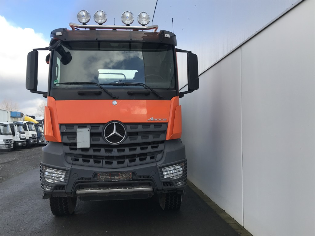 MERCEDES-BENZ Arocs 1848 AS / 2048 AS 4x4 Permanent Kipphydraulik - Nyergesvontató: 5 kép. MERCEDES-BENZ Arocs 1848 AS / 2048 AS 4x4 Permanent Kipphydraulik - Nyergesvontató: 5 kép.