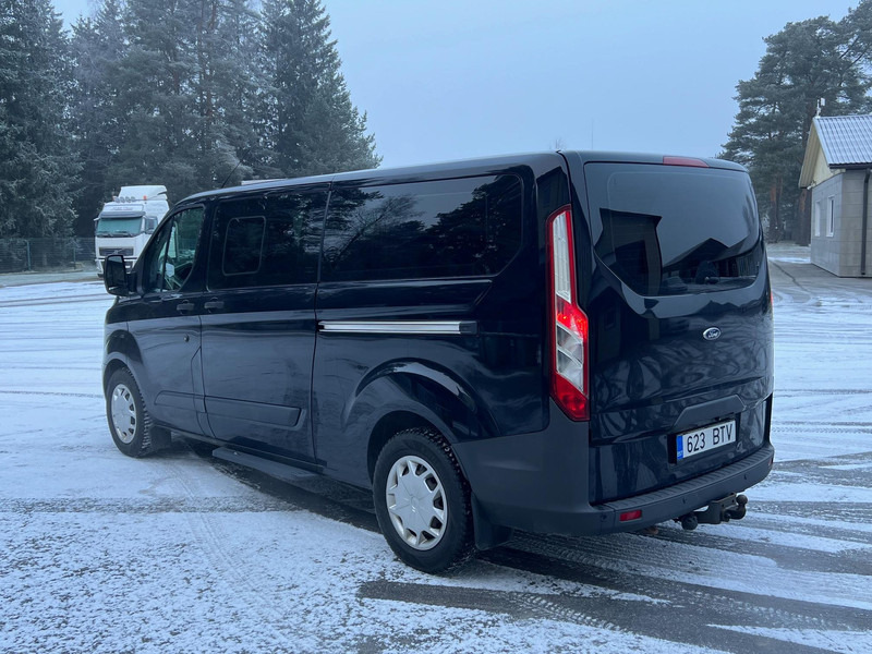 Ford Tourneo Custom 2.0 96kW - Autó: 4 kép. Ford Tourneo Custom 2.0 96kW - Autó: 4 kép.