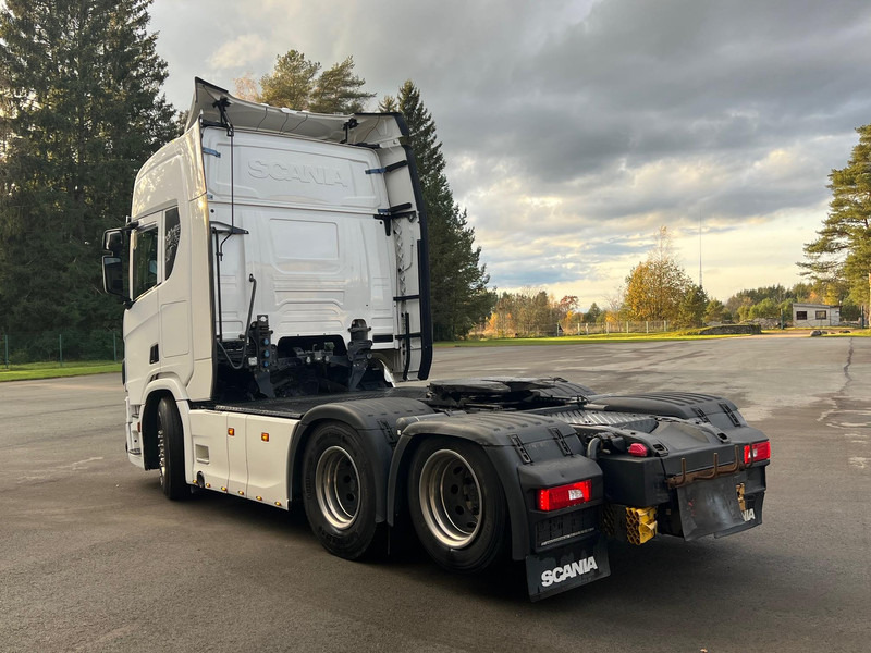 Scania R500 A6X2NB - Nyergesvontató: 4 kép. Scania R500 A6X2NB - Nyergesvontató: 4 kép.