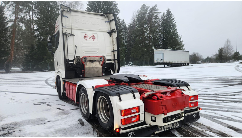 Scania S500 A6X2NB - Nyergesvontató: 4 kép. Scania S500 A6X2NB - Nyergesvontató: 4 kép.