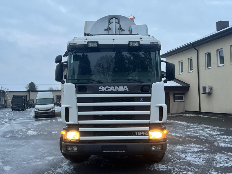 Scania R164 GB6X2*4NA 480 - 13m3 - Szippantós autó: 5 kép. Scania R164 GB6X2*4NA 480 - 13m3 - Szippantós autó: 5 kép.