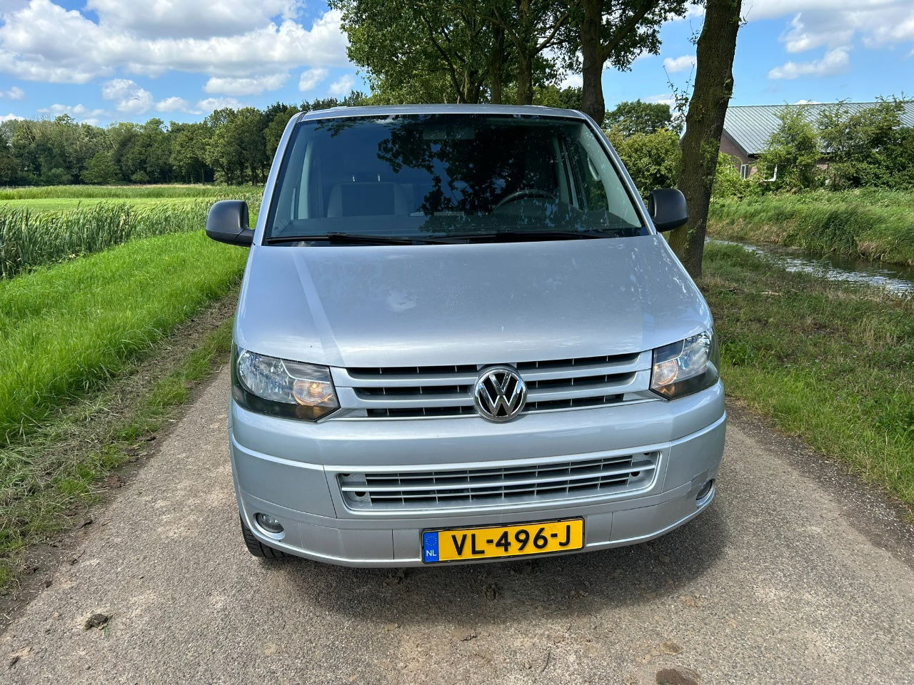 Volkswagen Transporter 2.0 TDI Bleumotion Technology L1 H1 114 PK apk 14-12-2024 Airco NL - Kis furgon: 3 kép. Volkswagen Transporter 2.0 TDI Bleumotion Technology L1 H1 114 PK apk 14-12-2024 Airco NL - Kis furgon: 3 kép.