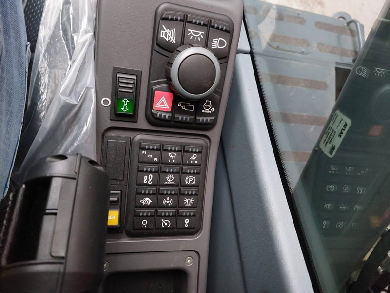 Új Hulladék kotró a következők szállításához hulladék Atlas 250 MH: 7 kép. Új Hulladék kotró a következők szállításához hulladék Atlas 250 MH: 7 kép.