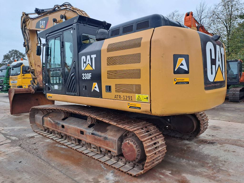 Cat 330FL N - Lánctalpas kotró: 2 kép. Cat 330FL N - Lánctalpas kotró: 2 kép.