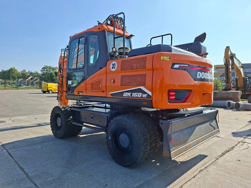 Doosan DX 160 W-7 (EX Demo) - Gumikerekes kotró: 5 kép. Doosan DX 160 W-7 (EX Demo) - Gumikerekes kotró: 5 kép.