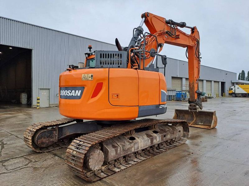 Doosan DX235LCR-5 (+ 3 Buckets) - Lánctalpas kotró: 4 kép. Doosan DX235LCR-5 (+ 3 Buckets) - Lánctalpas kotró: 4 kép.