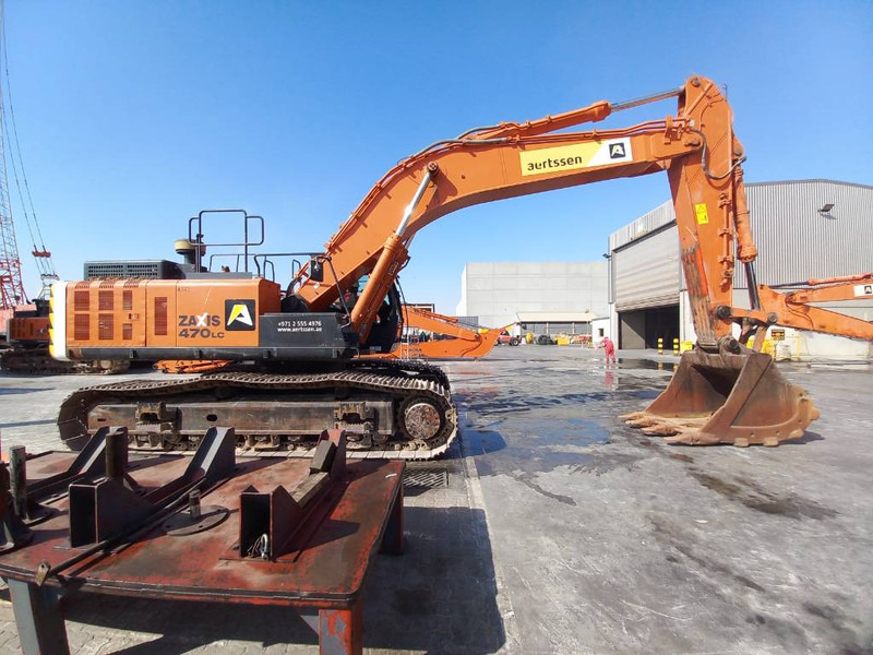 Hitachi ZX470-5G (Abu Dhabi) - Lánctalpas kotró: 3 kép. Hitachi ZX470-5G (Abu Dhabi) - Lánctalpas kotró: 3 kép.