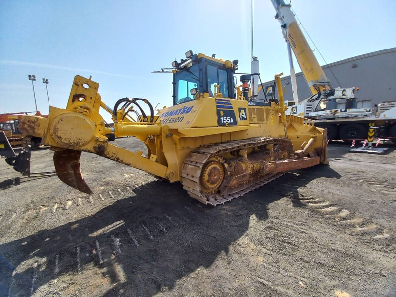 Komatsu D155A-6R (4 pieces available - Abu Dhabi) - Buldózer: 5 kép. Komatsu D155A-6R (4 pieces available - Abu Dhabi) - Buldózer: 5 kép.