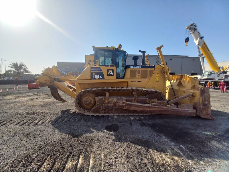 Komatsu D155A-6R (4 pieces available - Abu Dhabi) - Buldózer: 4 kép. Komatsu D155A-6R (4 pieces available - Abu Dhabi) - Buldózer: 4 kép.