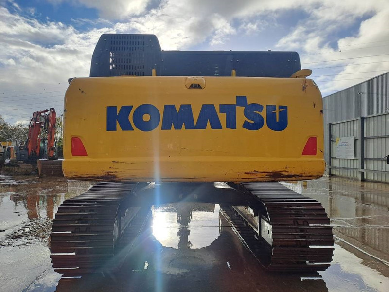Komatsu PC490LC-11 - Lánctalpas kotró: 3 kép. Komatsu PC490LC-11 - Lánctalpas kotró: 3 kép.