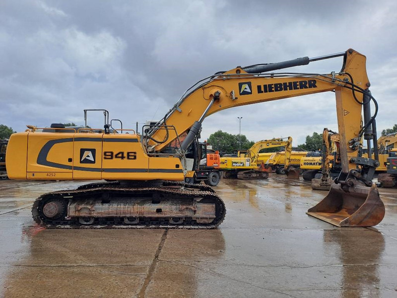 Liebherr R 946 - Lánctalpas kotró: 5 kép. Liebherr R 946 - Lánctalpas kotró: 5 kép.