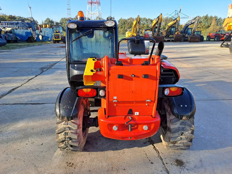 Manitou MT625H - Teleszkópos rakodó: 3 kép. Manitou MT625H - Teleszkópos rakodó: 3 kép.