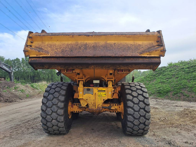 Volvo A 45 G - Csuklós dömper: 4 kép. Volvo A 45 G - Csuklós dömper: 4 kép.
