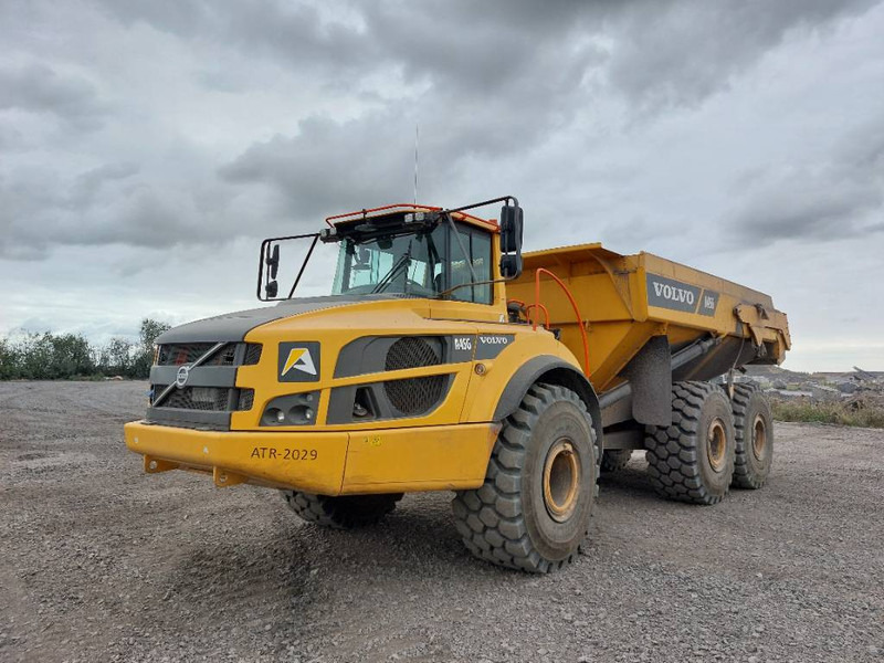 Volvo A 45 G - Csuklós dömper: 2 kép. Volvo A 45 G - Csuklós dömper: 2 kép.