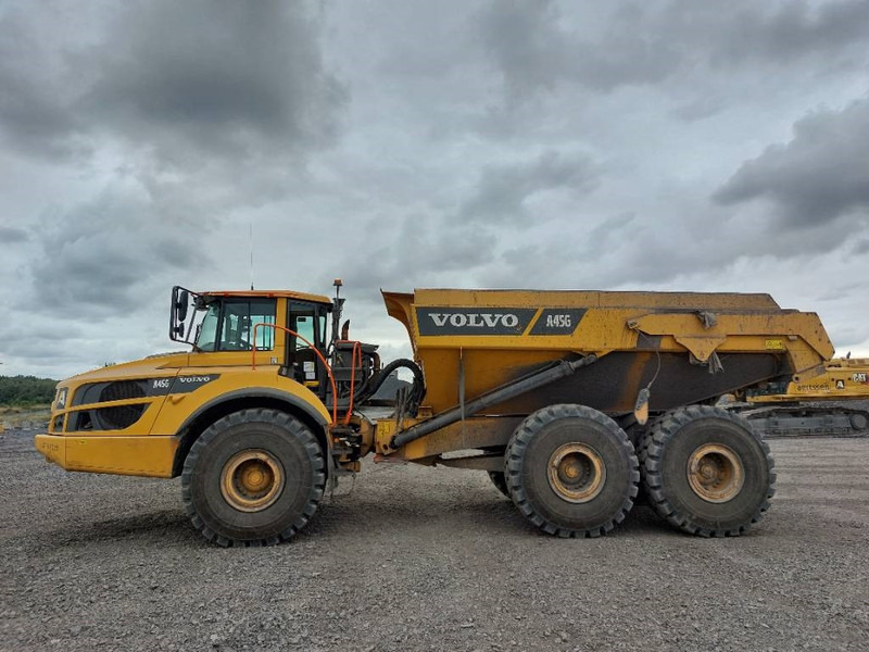 Volvo A45G - Csuklós dömper: 2 kép. Volvo A45G - Csuklós dömper: 2 kép.