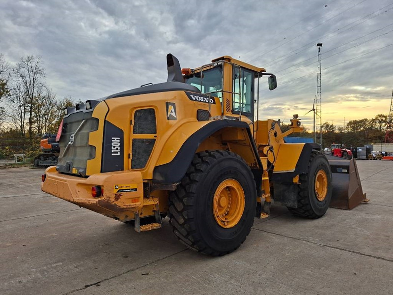 Volvo L 150 H (New Tyres) - Gumikerekes homlokrakodó: 5 kép. Volvo L 150 H (New Tyres) - Gumikerekes homlokrakodó: 5 kép.