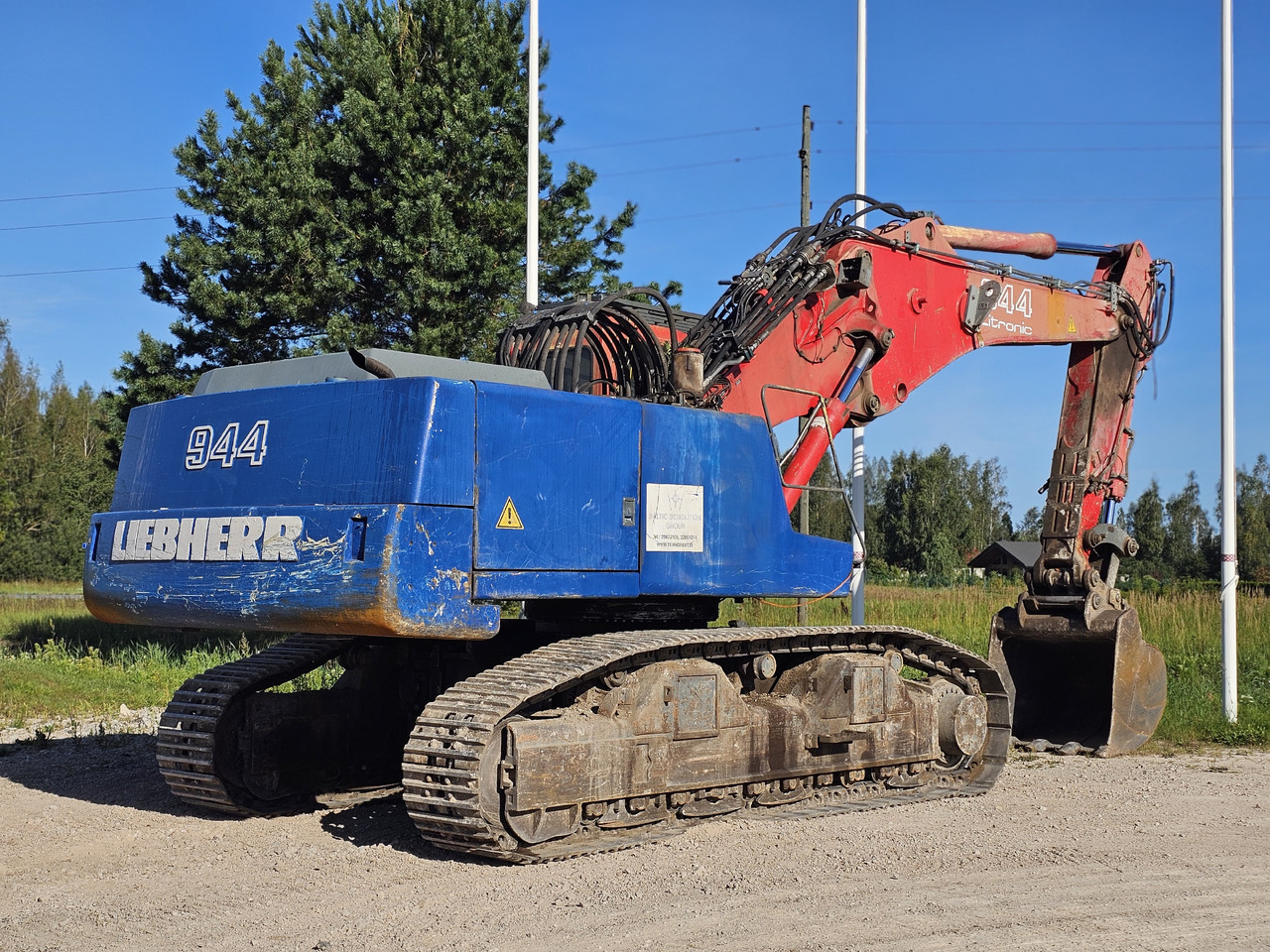 LIEBHERR R944B VH-HD. UHD boom and standart boom included. - Bontó kotrógép: 4 kép. LIEBHERR R944B VH-HD. UHD boom and standart boom included. - Bontó kotrógép: 4 kép.