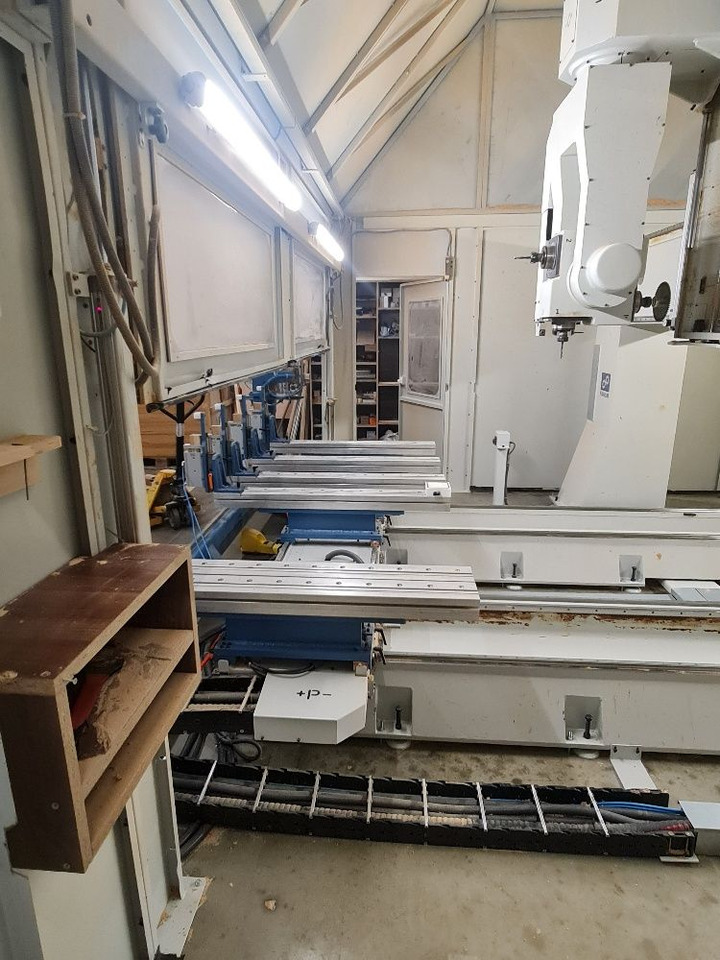 Sigma ZM CNC Gantry and column milling machine - Szerszám/ Felszerelés: 5 kép. Sigma ZM CNC Gantry and column milling machine - Szerszám/ Felszerelés: 5 kép.