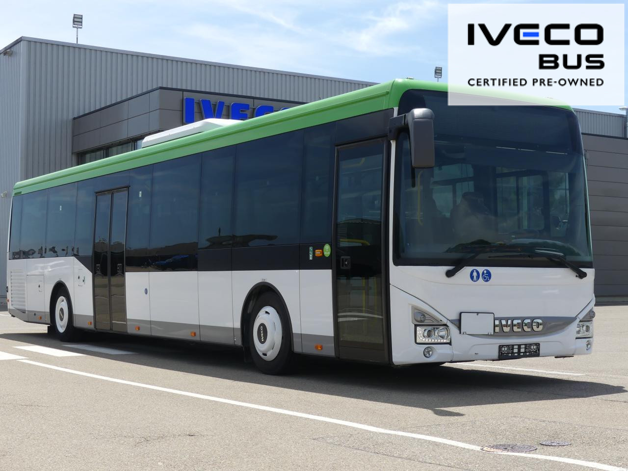 IVECO Crossway LE Line 13 m Euro-VI - Városi busz: 1 kép. IVECO Crossway LE Line 13 m Euro-VI - Városi busz: 1 kép.