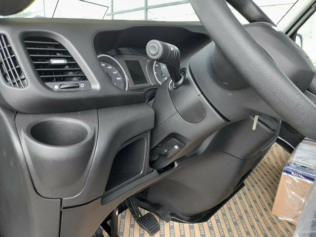 IVECO Daily 70C16H3.0 - D70C KLIMA+KOMFORT... - Alvaz teherautó, Kisteherautó: 2 kép. IVECO Daily 70C16H3.0 - D70C KLIMA+KOMFORT... - Alvaz teherautó, Kisteherautó: 2 kép.