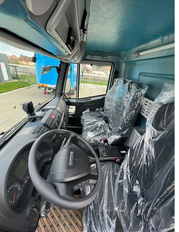 IVECO EuroCargo ML120E21 + PTO CLIMA DAB... - Alvaz teherautó: 3 kép. IVECO EuroCargo ML120E21 + PTO CLIMA DAB... - Alvaz teherautó: 3 kép.