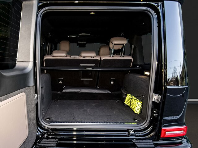 MERCEDES-BENZ G 450 450 d AMG Line/EXCLUSIVE LINE/GUARD 360°... - Terepjáró/ SUV: 3 kép. MERCEDES-BENZ G 450 450 d AMG Line/EXCLUSIVE LINE/GUARD 360°... - Terepjáró/ SUV: 3 kép.