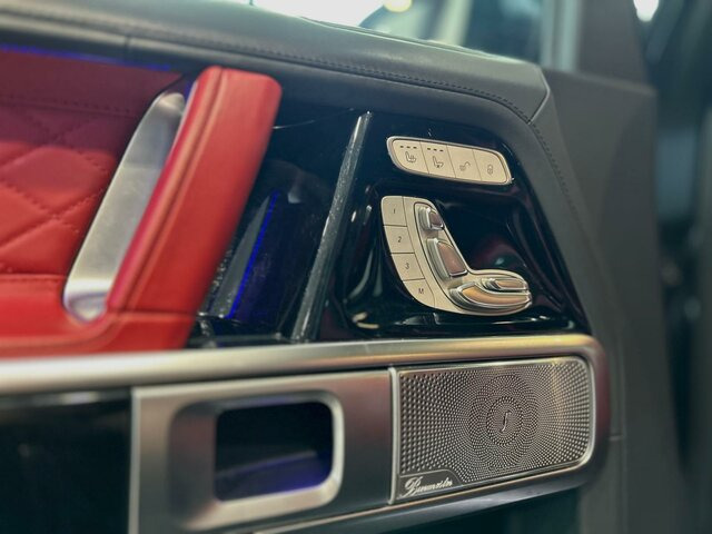 MERCEDES-BENZ G 63 AMG BRABUS 800/EXCLUSIV PLUS... - Terepjáró/ SUV: 2 kép. MERCEDES-BENZ G 63 AMG BRABUS 800/EXCLUSIV PLUS... - Terepjáró/ SUV: 2 kép.