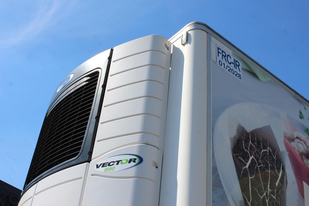 Chereau CV 1550 Strom 2,65h TW SAF Palletenkasten FRC - Félpótkocsi hűtős: 5 kép. Chereau CV 1550 Strom 2,65h TW SAF Palletenkasten FRC - Félpótkocsi hűtős: 5 kép.