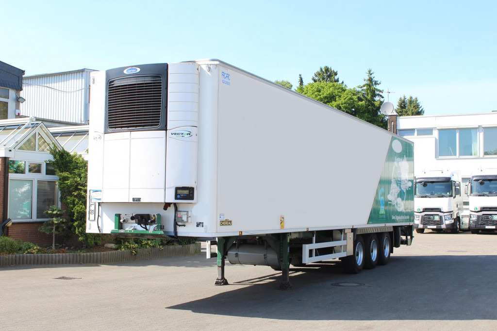 Chereau CV 1950Mt. 2,6h Strom Bi-Multi-Temp. LBW FRC 28 - Félpótkocsi hűtős: 1 kép. Chereau CV 1950Mt. 2,6h Strom Bi-Multi-Temp. LBW FRC 28 - Félpótkocsi hűtős: 1 kép.