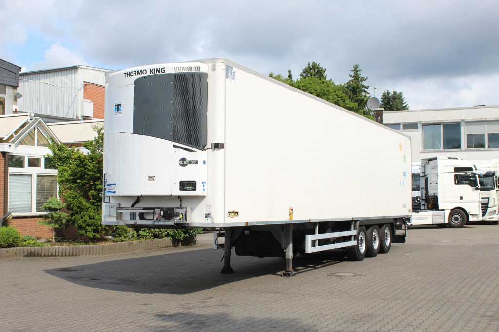 Chereau TK SLXi 300 Doppelstock FRC06.26 SAF - Félpótkocsi hűtős: 1 kép. Chereau TK SLXi 300 Doppelstock FRC06.26 SAF - Félpótkocsi hűtős: 1 kép.
