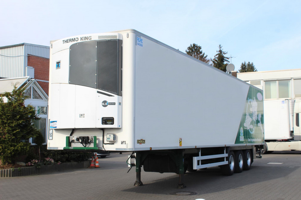 Chereau TK SLXi Spectrum 2,65h Bi-Multi-Temp. TW FRC26 - Félpótkocsi hűtős: 1 kép. Chereau TK SLXi Spectrum 2,65h Bi-Multi-Temp. TW FRC26 - Félpótkocsi hűtős: 1 kép.
