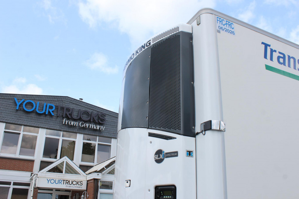 Chereau TK SLXi Spectrum Bi-Multi-Temp. TW FRC 26 - Félpótkocsi hűtős: 4 kép. Chereau TK SLXi Spectrum Bi-Multi-Temp. TW FRC 26 - Félpótkocsi hűtős: 4 kép.