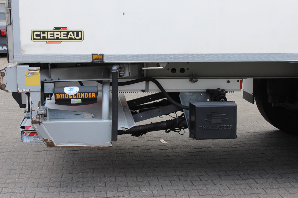 Chereau TK SLXi Spectrum Bi-Multi-Temp. TW FRC 26 - Félpótkocsi hűtős: 5 kép. Chereau TK SLXi Spectrum Bi-Multi-Temp. TW FRC 26 - Félpótkocsi hűtős: 5 kép.