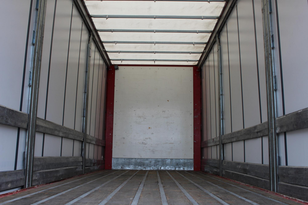 Daf XF 26.480 SC Plane Stapleraufnahme AHK Edscha - Ponyvás teherautó: 3 kép. Daf XF 26.480 SC Plane Stapleraufnahme AHK Edscha - Ponyvás teherautó: 3 kép.