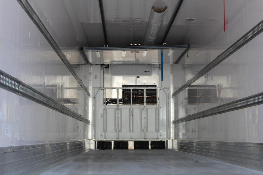 Lamberet TK SLXe Spectrum 2,65h Bi-Multi-Temp. TW FRC25 - Félpótkocsi hűtős: 2 kép. Lamberet TK SLXe Spectrum 2,65h Bi-Multi-Temp. TW FRC25 - Félpótkocsi hűtős: 2 kép.