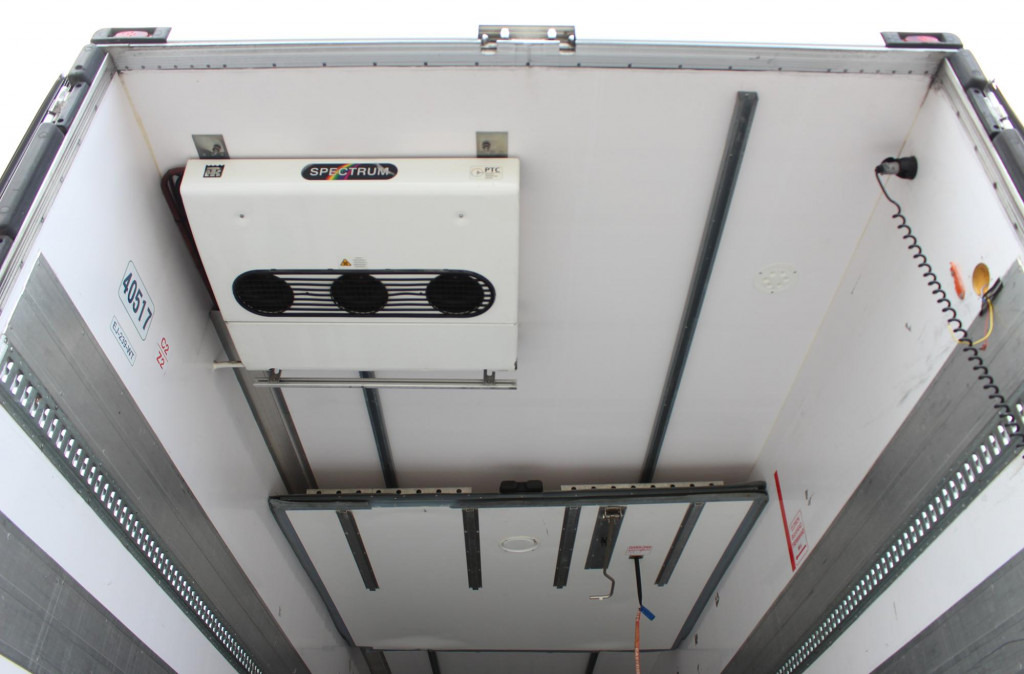 Lamberet TK SLXi Spectrum 2,65h Bi-Temp LBW FRC Aluboden - Félpótkocsi hűtős: 2 kép. Lamberet TK SLXi Spectrum 2,65h Bi-Temp LBW FRC Aluboden - Félpótkocsi hűtős: 2 kép.