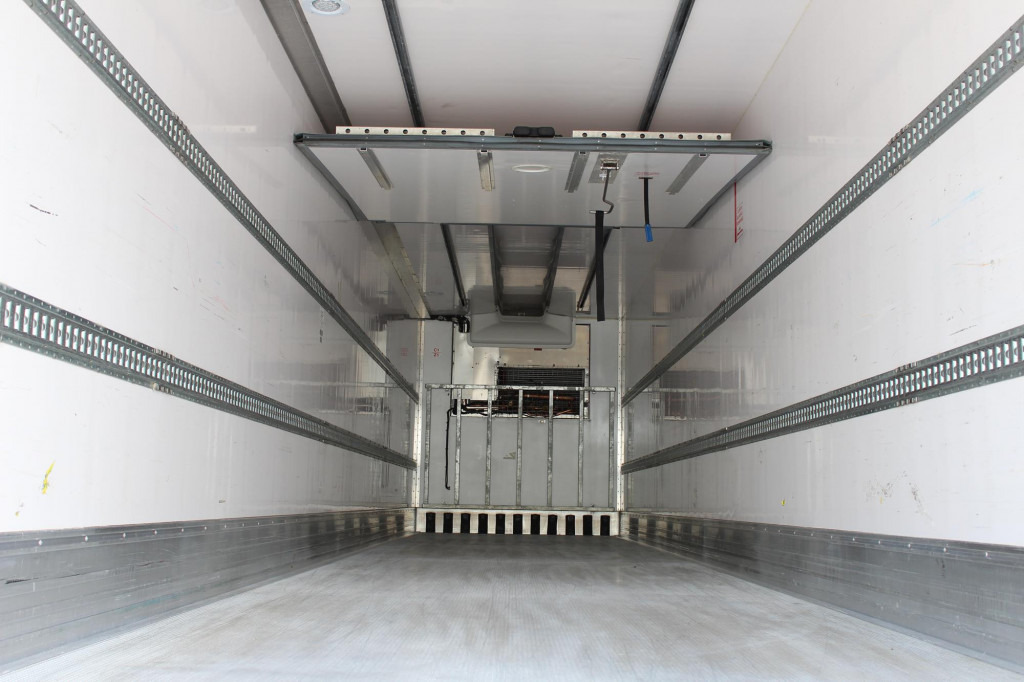 Lamberet TK SLXi Spectrum 2,65h Bi-Temp LBW FRC Aluboden - Félpótkocsi hűtős: 4 kép. Lamberet TK SLXi Spectrum 2,65h Bi-Temp LBW FRC Aluboden - Félpótkocsi hűtős: 4 kép.