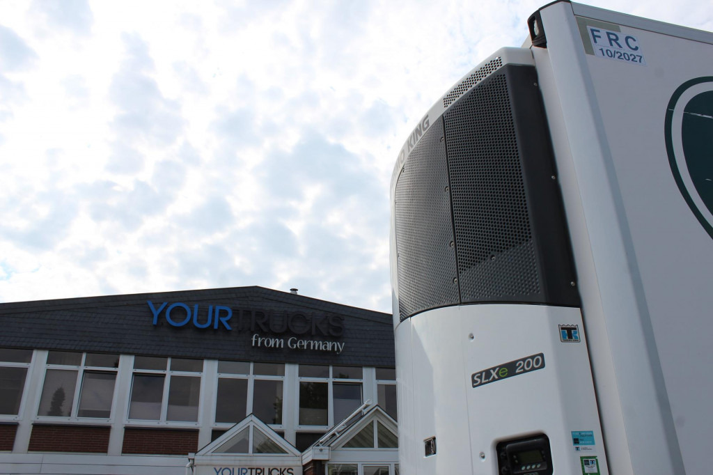 Lamberet Thermo King SLXe 200 Doppelstock 2,7h Alu - Félpótkocsi hűtős: 4 kép. Lamberet Thermo King SLXe 200 Doppelstock 2,7h Alu - Félpótkocsi hűtős: 4 kép.