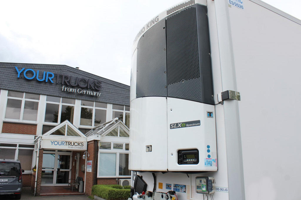 Lamberet Thermo King Spectrum Bi-Temp Doppelstock LBW - Félpótkocsi hűtős: 5 kép. Lamberet Thermo King Spectrum Bi-Temp Doppelstock LBW - Félpótkocsi hűtős: 5 kép.