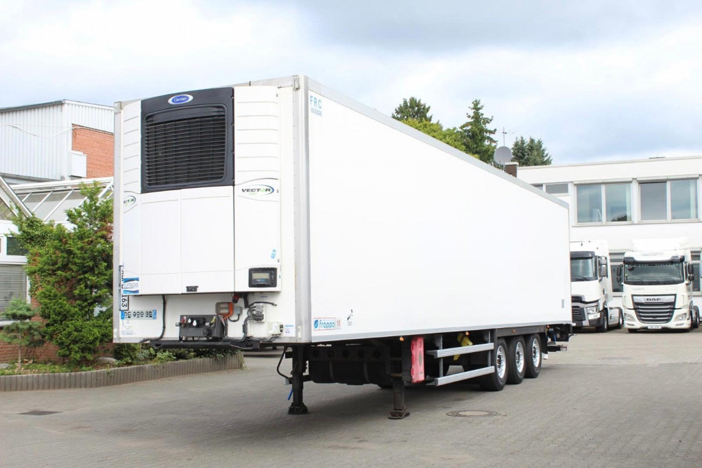 Lecitrailer Frappa CV 1550 Strom SAF LBW - Félpótkocsi hűtős: 1 kép. Lecitrailer Frappa CV 1550 Strom SAF LBW - Félpótkocsi hűtős: 1 kép.