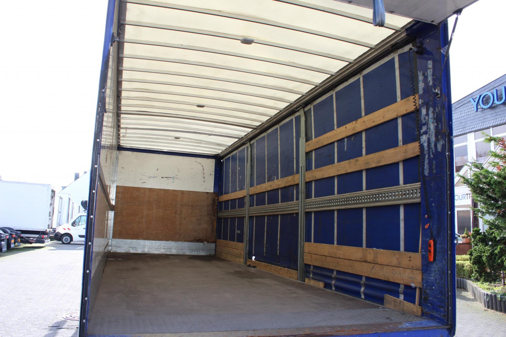 MAN TGL 12.220 Plane-Koffer 7,5 m LBW Klima 199TKm - Dobozos felépítményű teherautó: 2 kép. MAN TGL 12.220 Plane-Koffer 7,5 m LBW Klima 199TKm - Dobozos felépítményű teherautó: 2 kép.