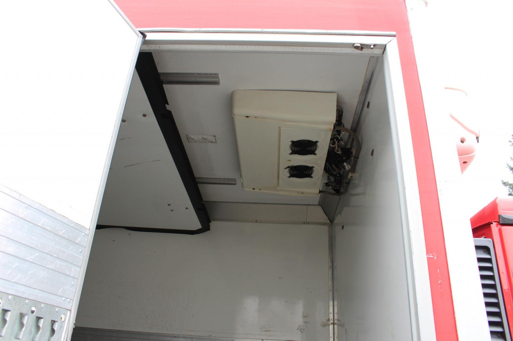 MAN TGL 12.250 E5 CX 600 Bi-Temp Strom Tür LBW - Hűtős teherautó: 5 kép. MAN TGL 12.250 E5 CX 600 Bi-Temp Strom Tür LBW - Hűtős teherautó: 5 kép.
