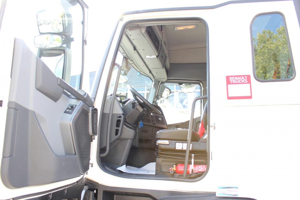 Renault T 430 E6 6 Sitze Ex- Fahrschule nur 64Tkm ! - Nyergesvontató: 4 kép. Renault T 430 E6 6 Sitze Ex- Fahrschule nur 64Tkm ! - Nyergesvontató: 4 kép.