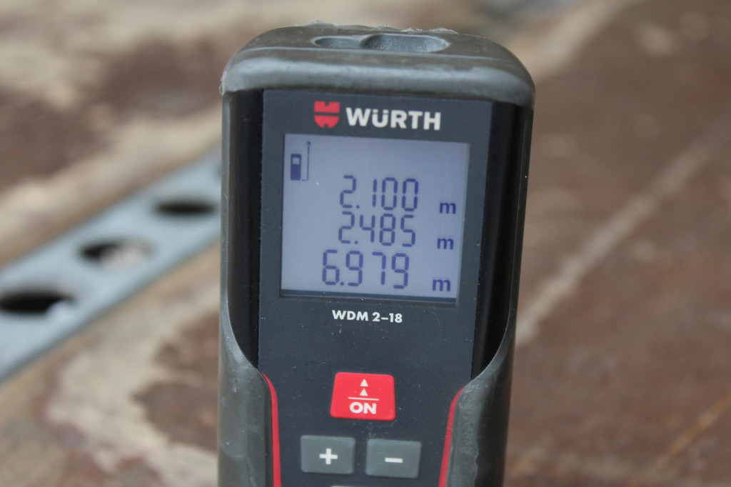 Renault D14 220E6 Laderbordwand nur 185 Tkm Klima - Dobozos felépítményű teherautó: 3 kép. Renault D14 220E6 Laderbordwand nur 185 Tkm Klima - Dobozos felépítményű teherautó: 3 kép.