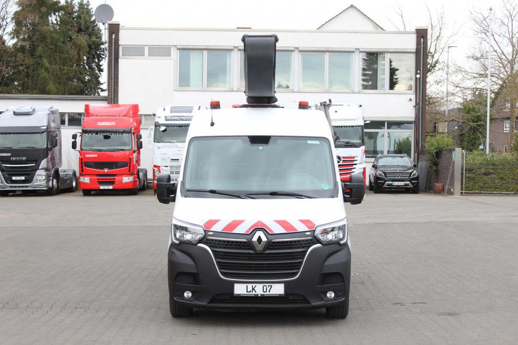 Renault Master 145 E6  Klubb KL-26  12m  Kamera Klima AHK lízing Renault Master 145 E6  Klubb KL-26  12m  Kamera Klima AHK: 8 kép.
