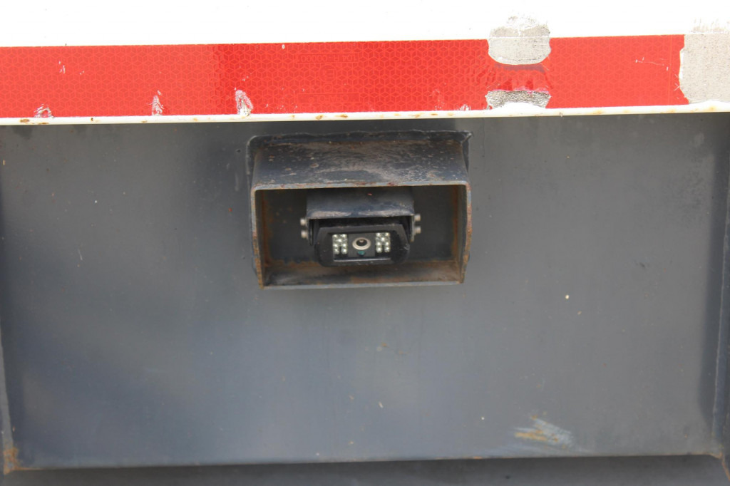 Daf LF 290 Koffer Klima LDW Rolltor LBW 298Tkm - Teherautó: 5 kép. Daf LF 290 Koffer Klima LDW Rolltor LBW 298Tkm - Teherautó: 5 kép.